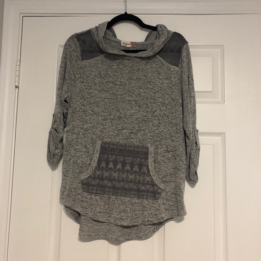 Like New‼️ 3/4 Sleeve Hooded Sweater